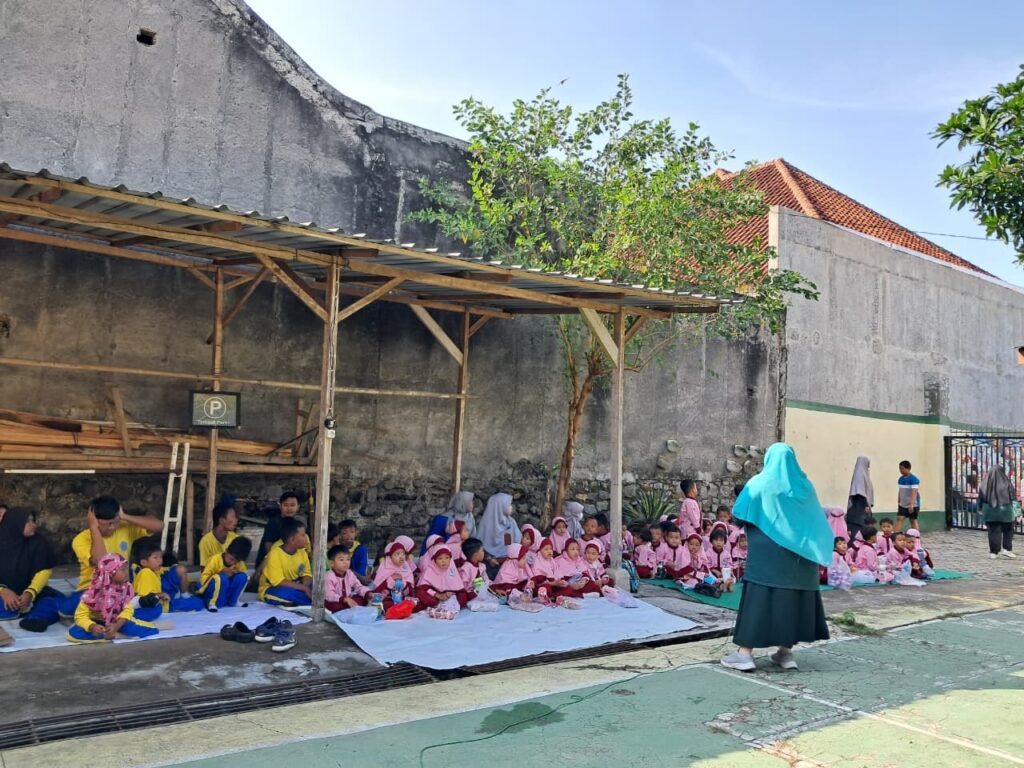 WhatsApp Image 2025-10-22 at 17.44.08